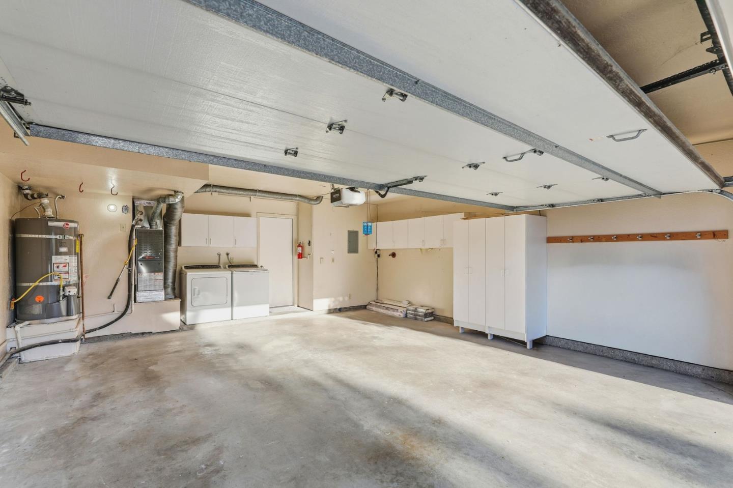 650 Folsom Circle Milpitas, CA 95035 - Photo 30 of 45 a view of an empty room