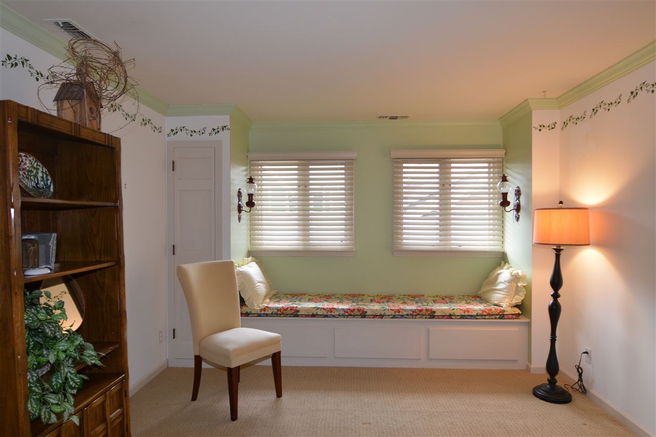 11391 North Cedar Point High Road Syracuse, IN 46567 - Photo 23 of 36 Gallery Image 23