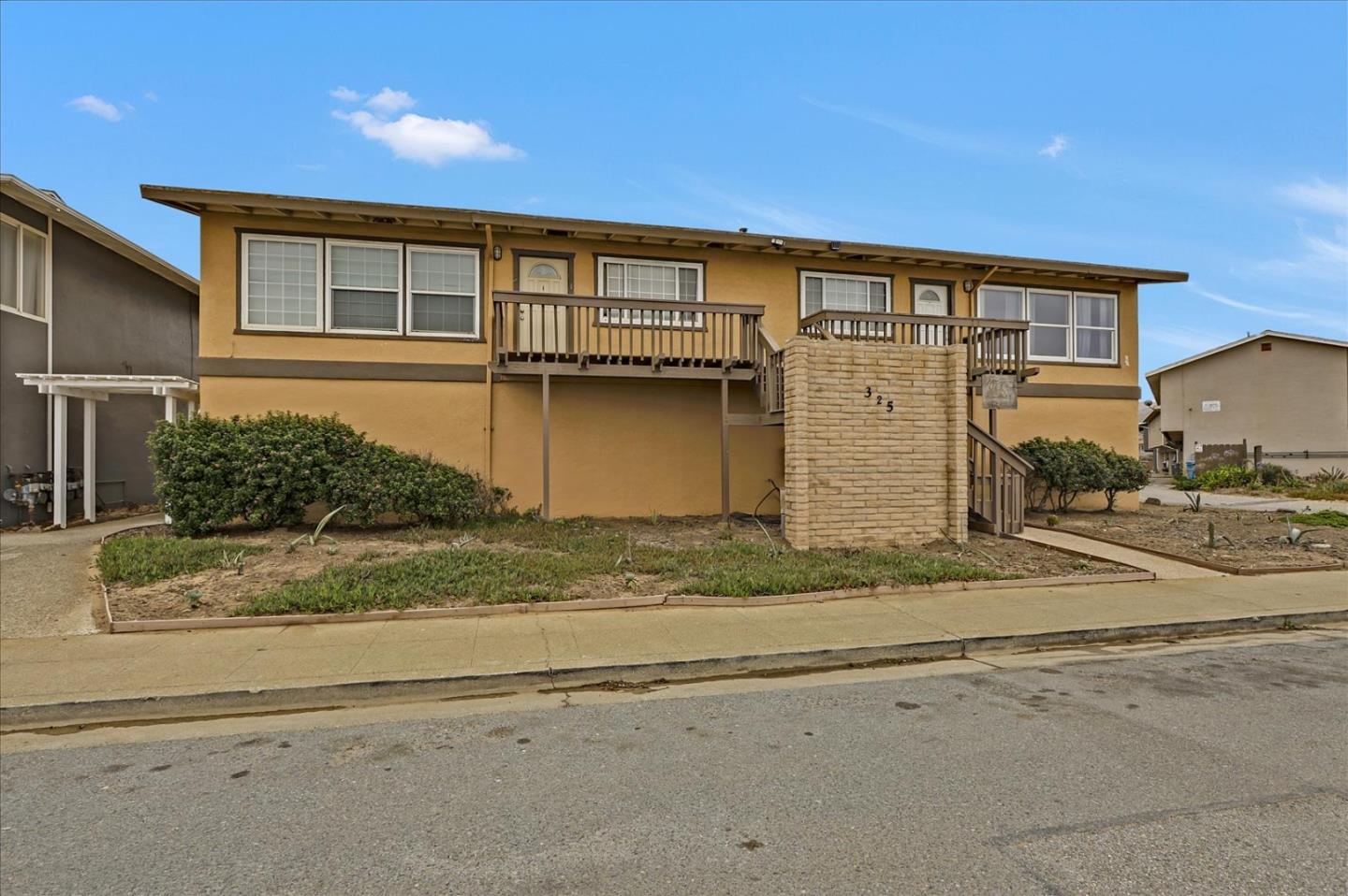 325 Esplanade Avenue Pacifica, CA 94044 - Photo 3 of 13