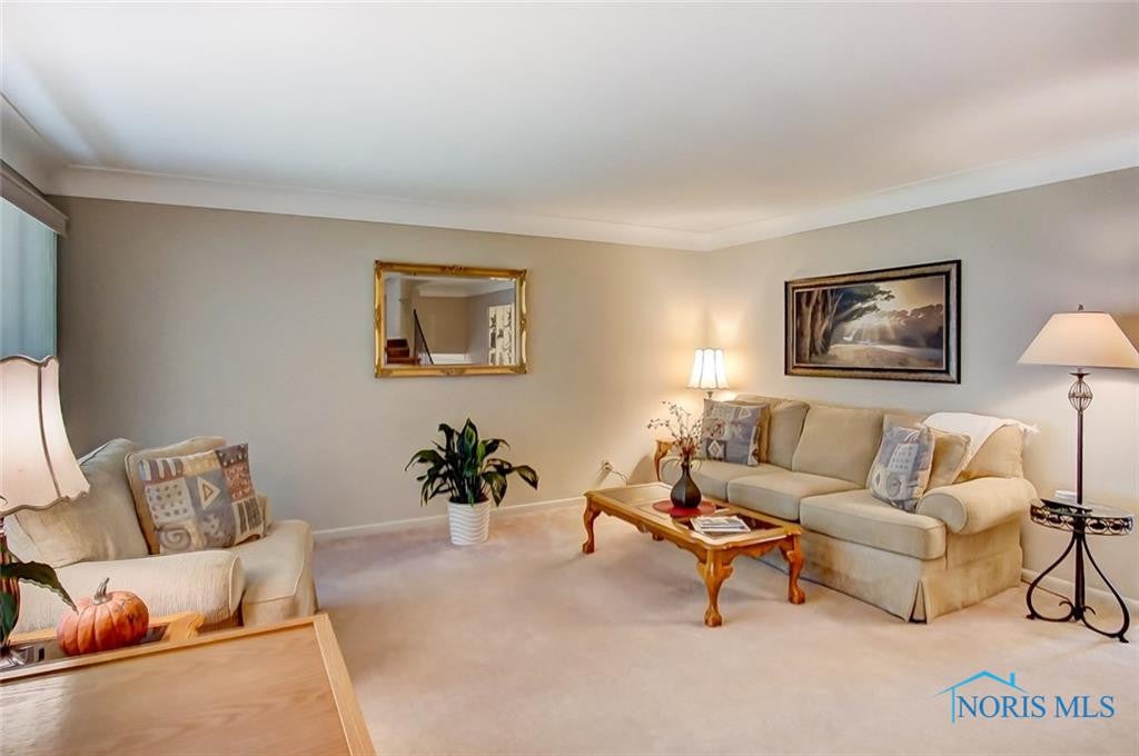 15960 Five Point Road Perrysburg, OH 43551 - Photo 2 of 33 Gallery Image 2