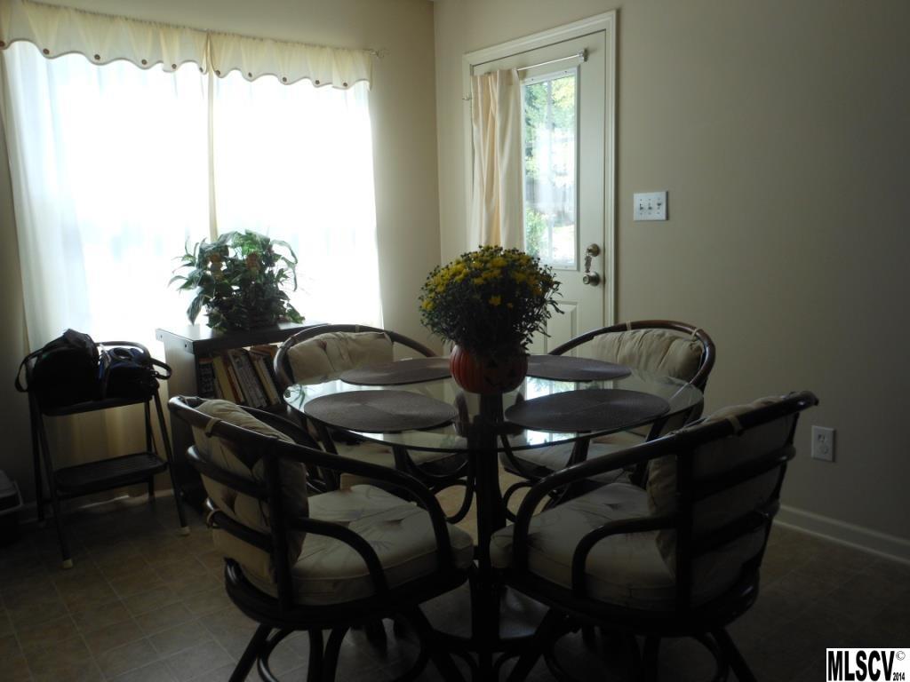 5256 Wolfe Road Hickory, NC 28601 - Photo 5 of 8 Gallery Image 5