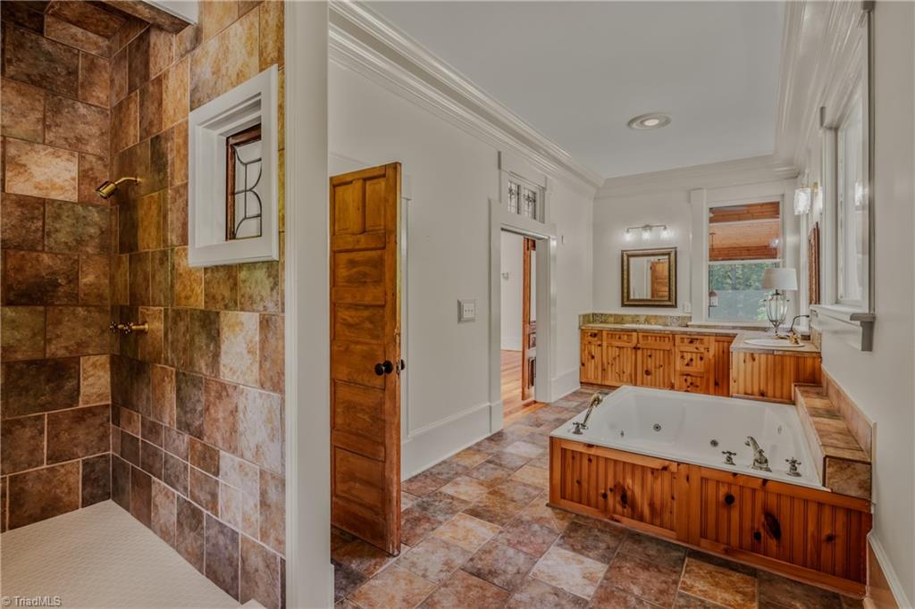 8217 Styers Ferry Road Clemmons, NC 27012 - Photo 11 of 50 Gallery Image 11