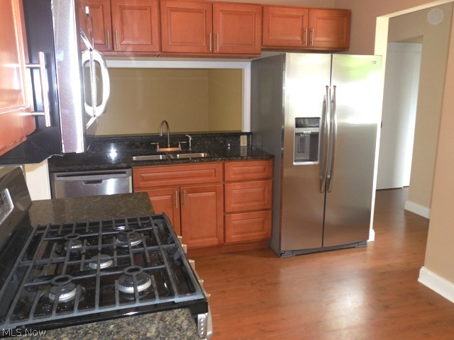 6436 Alderwood Road Parma Heights, OH 44130 - Photo 4 of 22