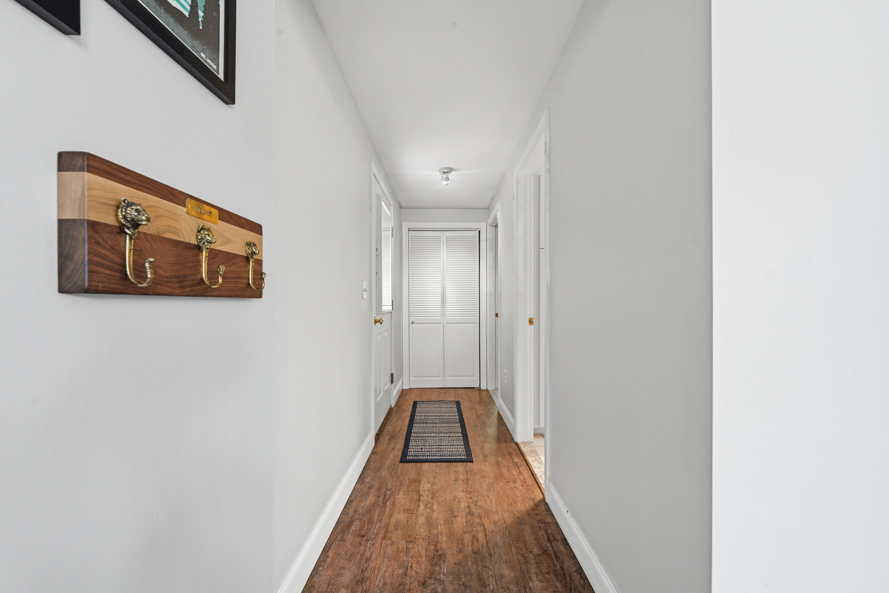 77 Lunt Road Falmouth, ME 04105 - Photo 23 of 37 Hallway