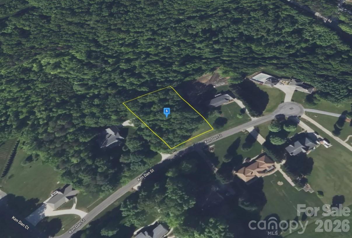 487 Ken Dan Street High Point, NC 27265 - Photo 3 of 6