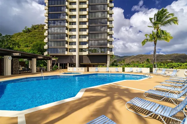 $995,000 | 250 Kawaihae Street, Unit 16B, Honolulu, HI 96825