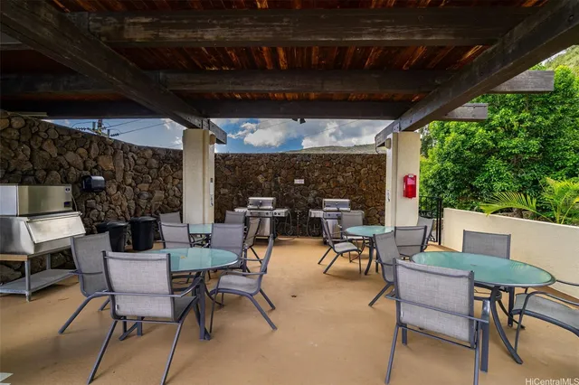 $995,000 | 250 Kawaihae Street, Unit 16B, Honolulu, HI 96825