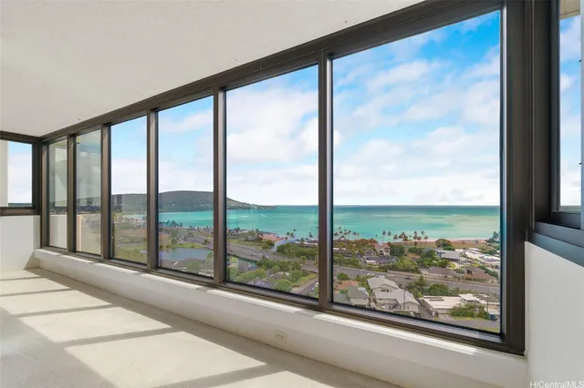 $995,000 | 250 Kawaihae Street, Unit 16B, Honolulu, HI 96825