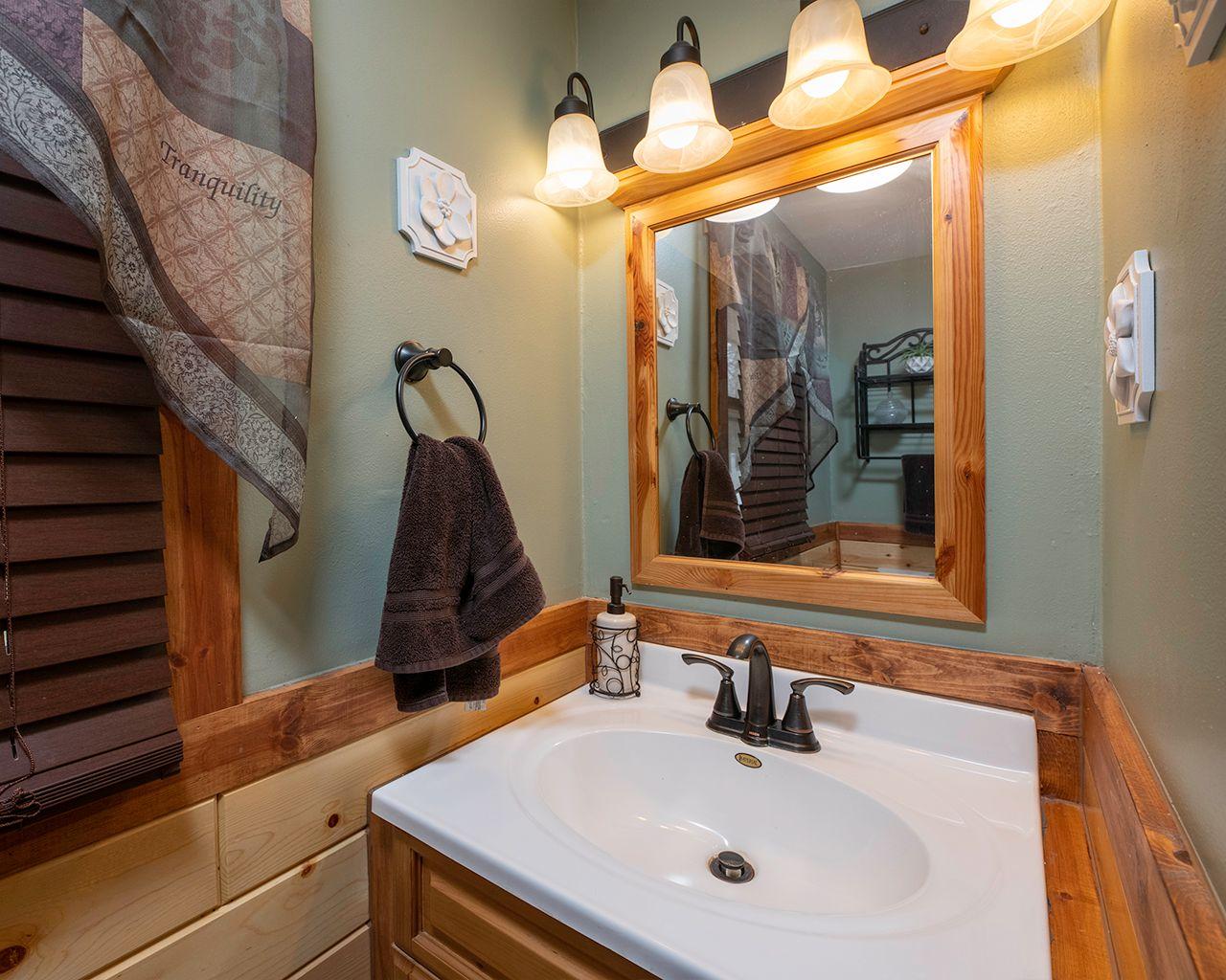 4122 Orchard Drive Rhinelander, WI 54501 - Photo 9 of 34 Gallery Image 9