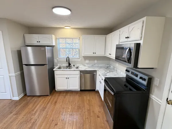 $1,795 | 148 South Birchwood Drive, Hendersonville, TN 37075