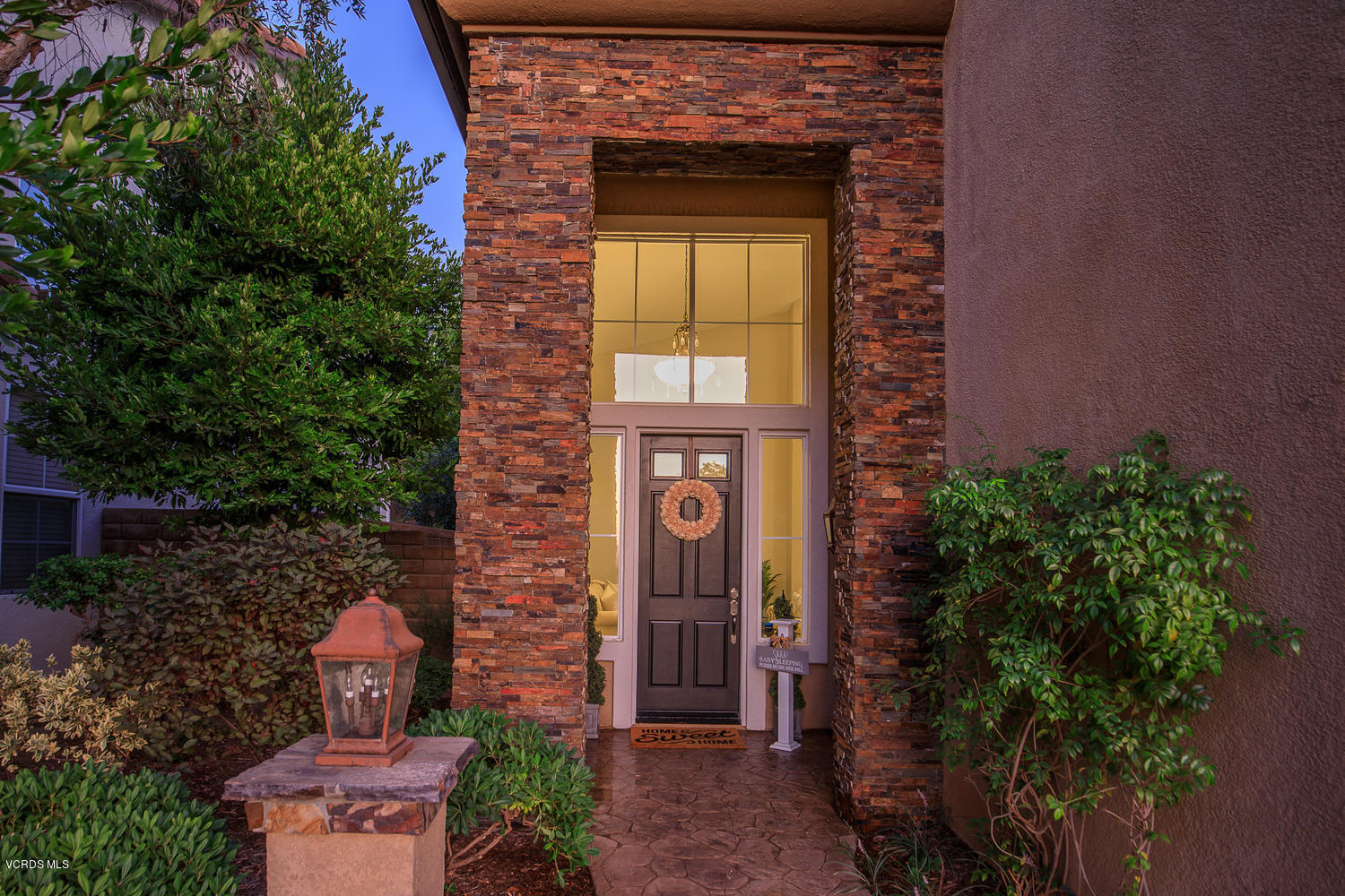 14374 Peach Hill Rd Moorpark-large-002-0