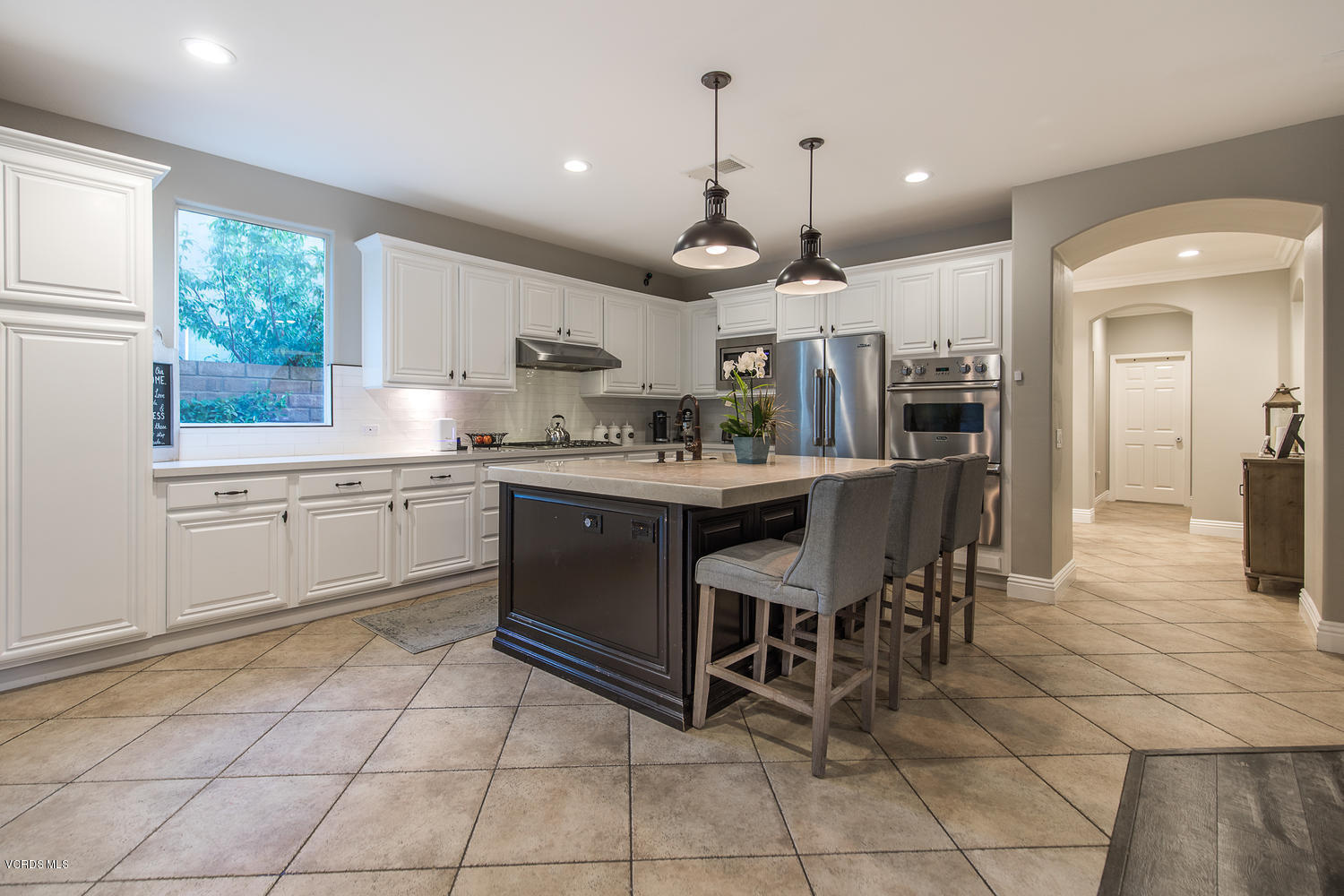 14374 Peach Hill Road Moorpark, CA 93021 - Photo 13 of 37 14374 Peach Hill Rd Moorpark-large-013-0