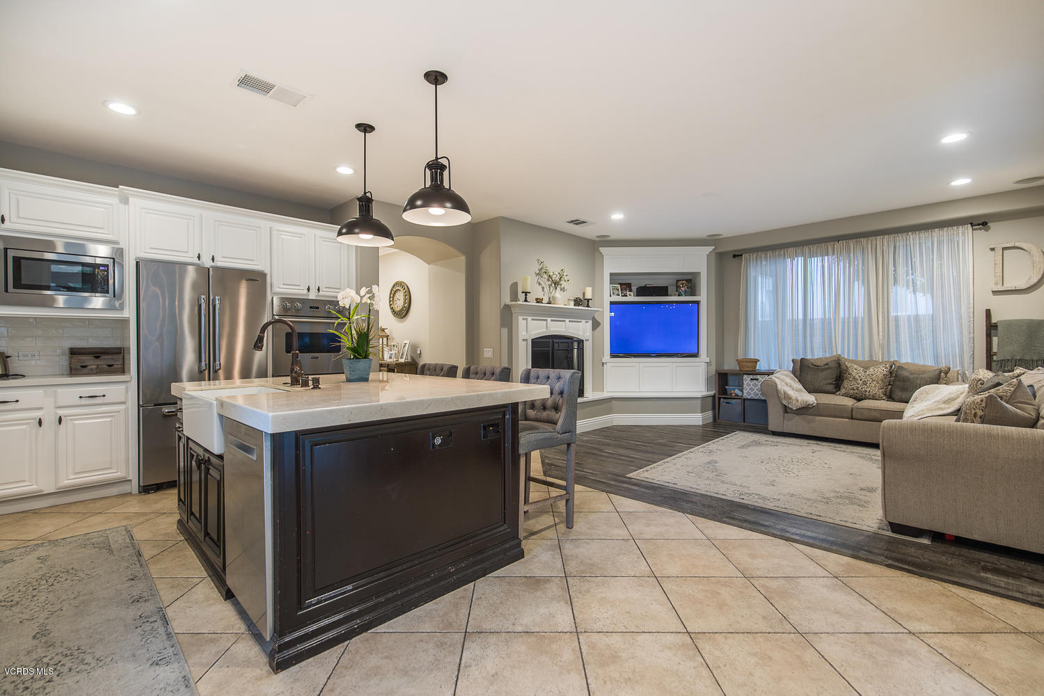 14374 Peach Hill Road Moorpark, CA 93021 - Photo 14 of 37 14374 Peach Hill Rd Moorpark-large-014-0