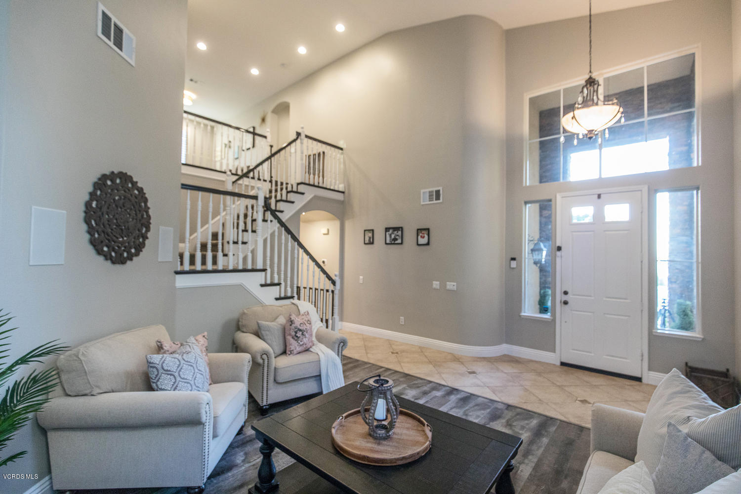 14374 Peach Hill Rd Moorpark-large-004-0