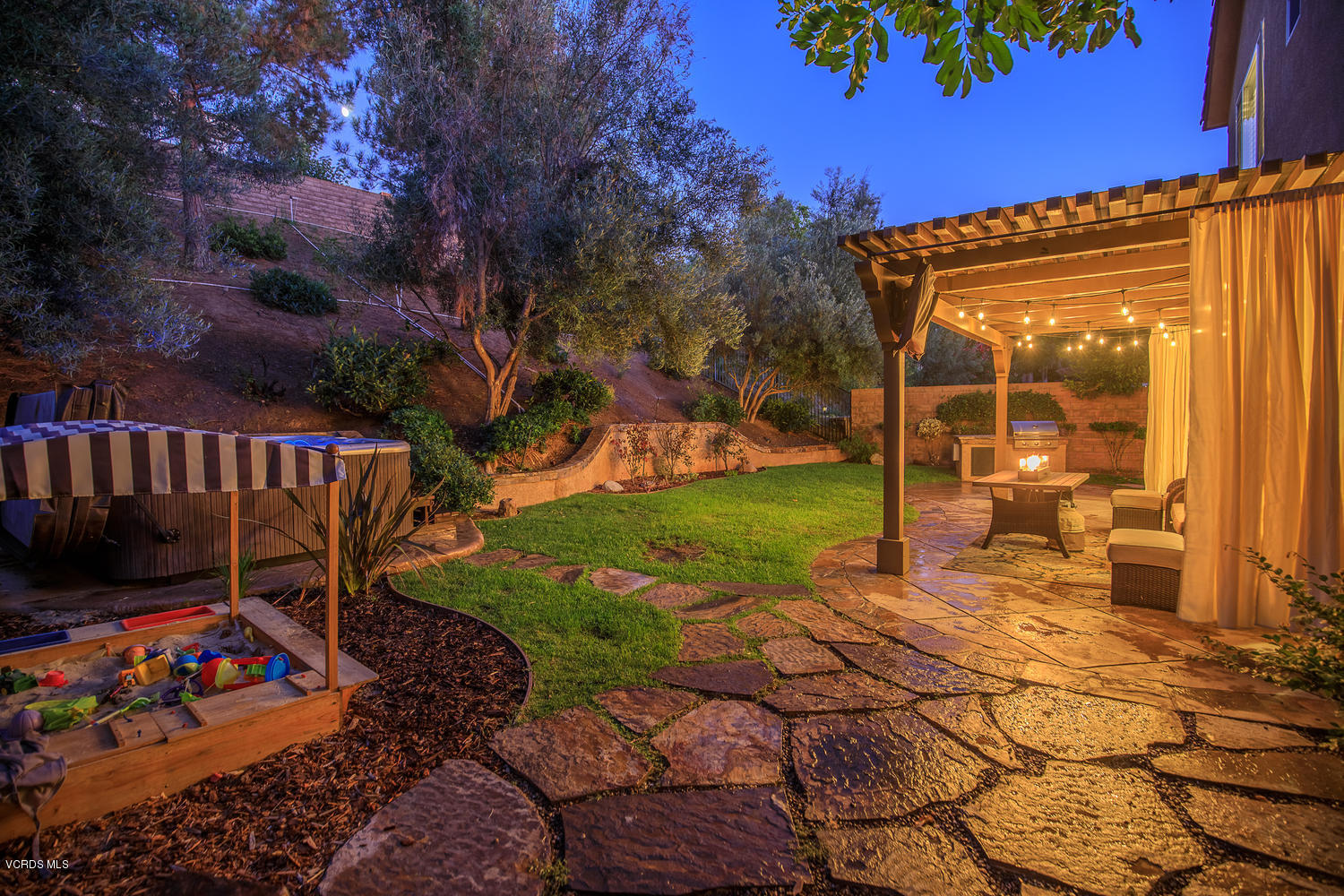 14374 Peach Hill Road Moorpark, CA 93021 - Photo 32 of 37 14374 Peach Hill Rd Moorpark-large-032-0