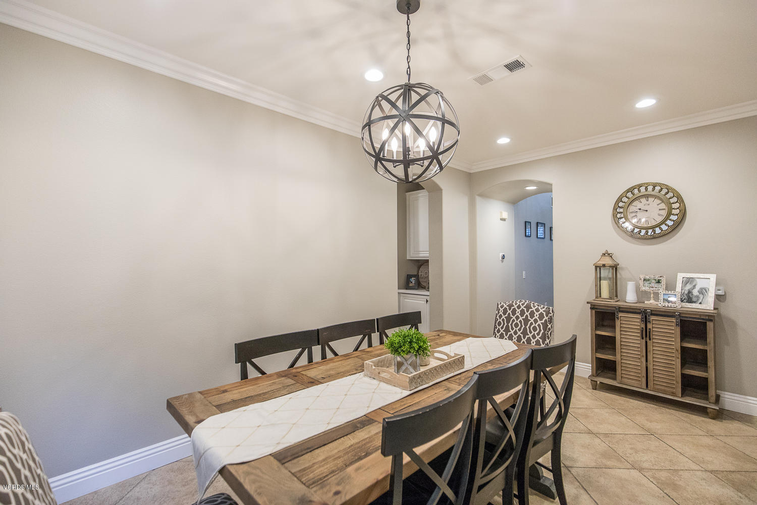 14374 Peach Hill Rd Moorpark-large-007-0