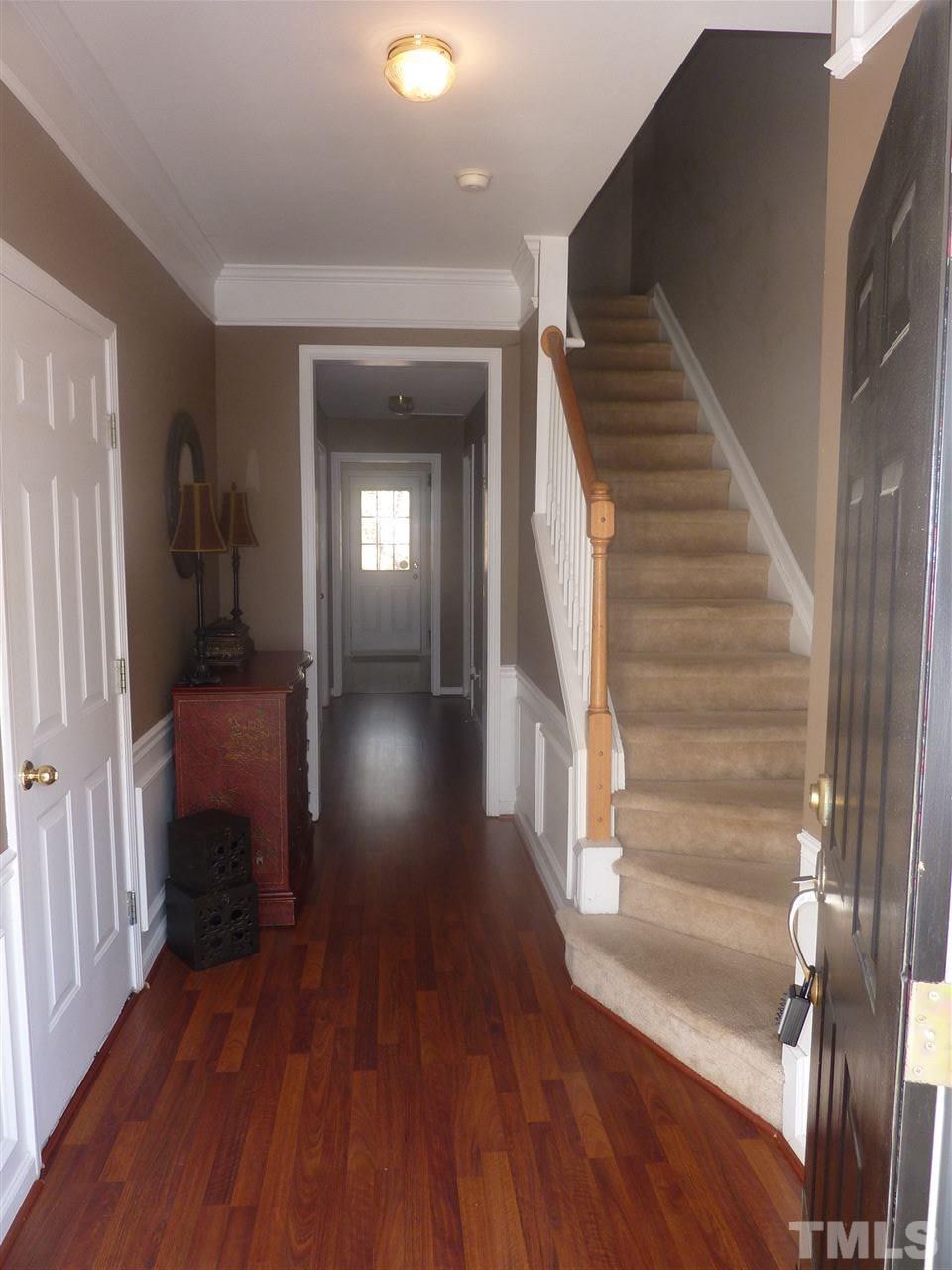 5550 Red Robin Road Raleigh, NC 27613 - Photo 3 of 25