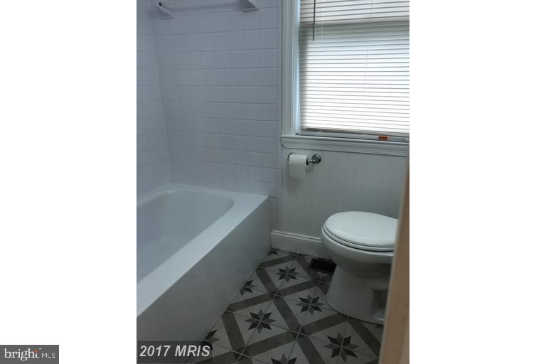 1441 Walker Avenue Baltimore, MD 21239 - Photo 22 of 26