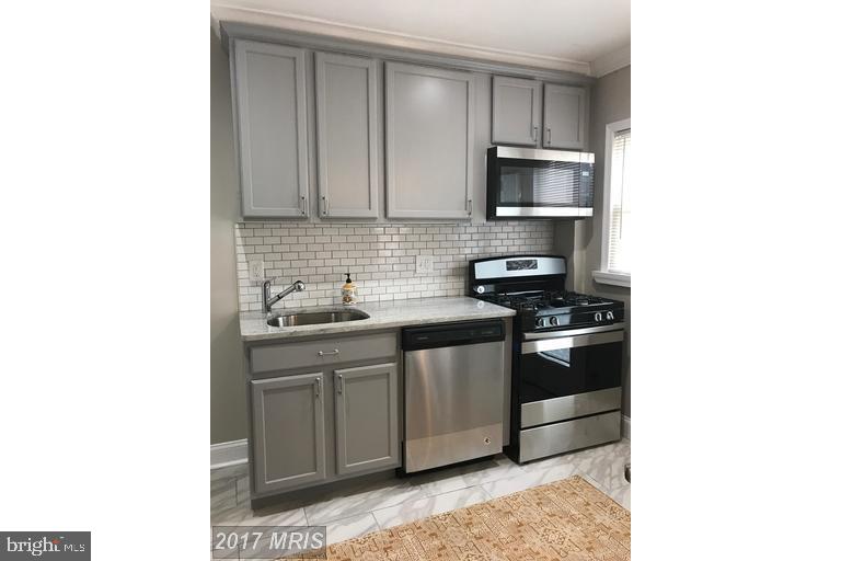 1441 Walker Avenue Baltimore, MD 21239 - Photo 5 of 26