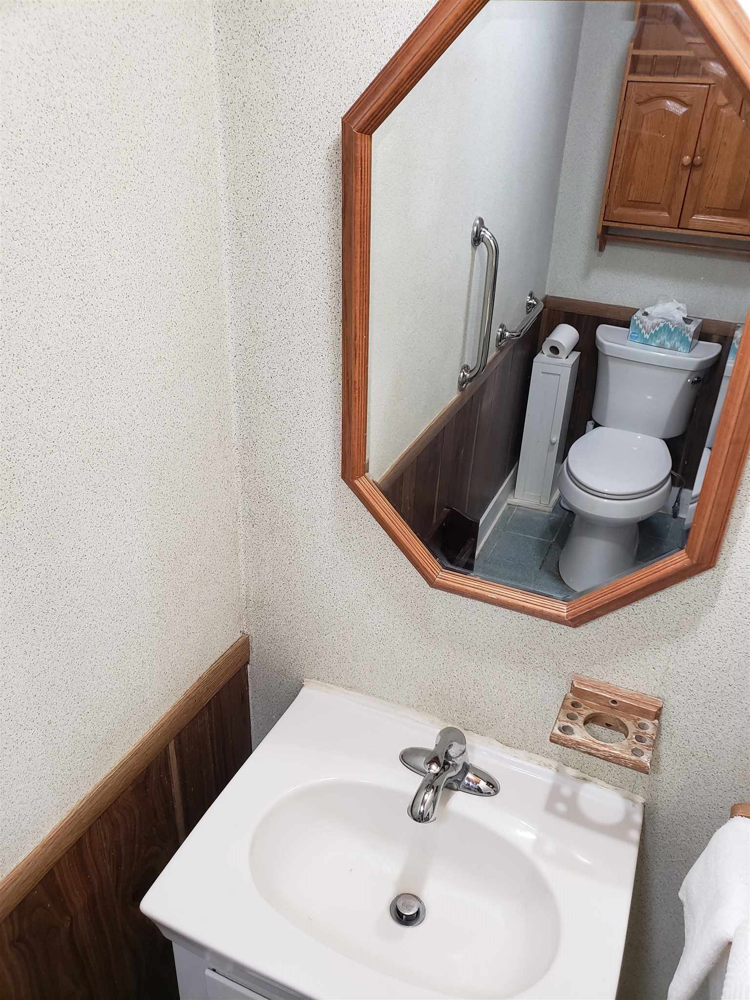 11796 Adams Road Granger, IN 46530 - Photo 12 of 36 Gallery Image 12