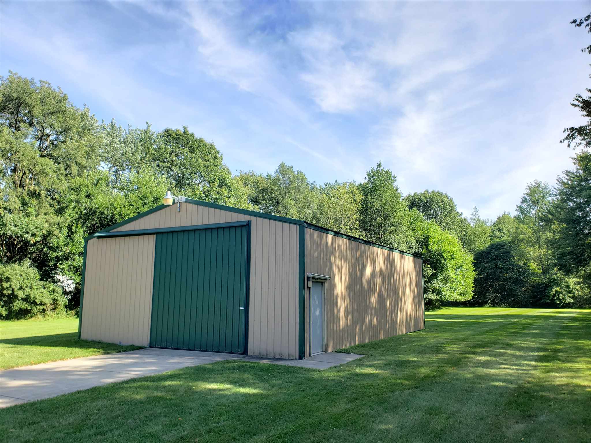 11796 Adams Road Granger, IN 46530 - Photo 23 of 36 Gallery Image 23