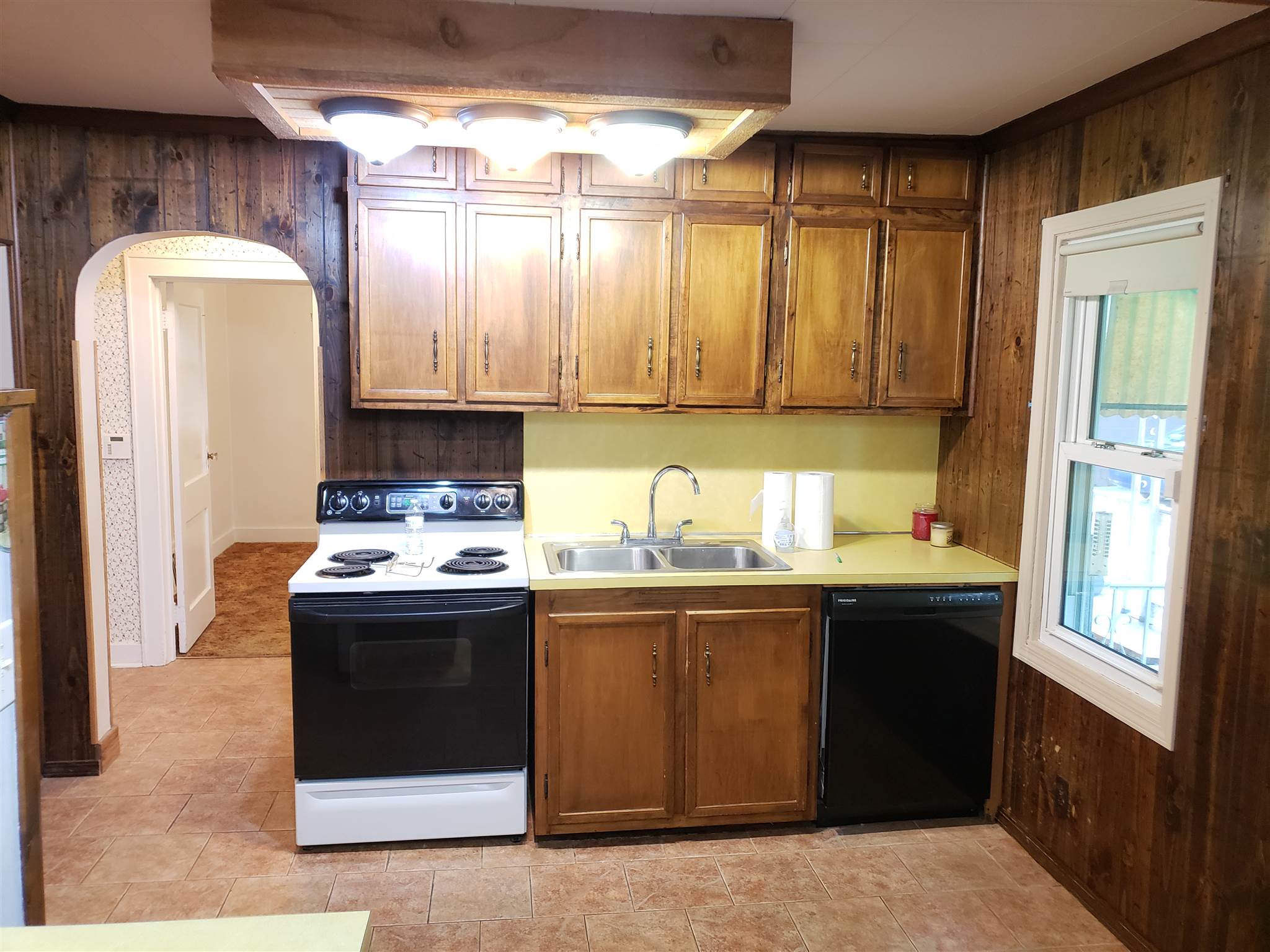 11796 Adams Road Granger, IN 46530 - Photo 4 of 36 Gallery Image 4