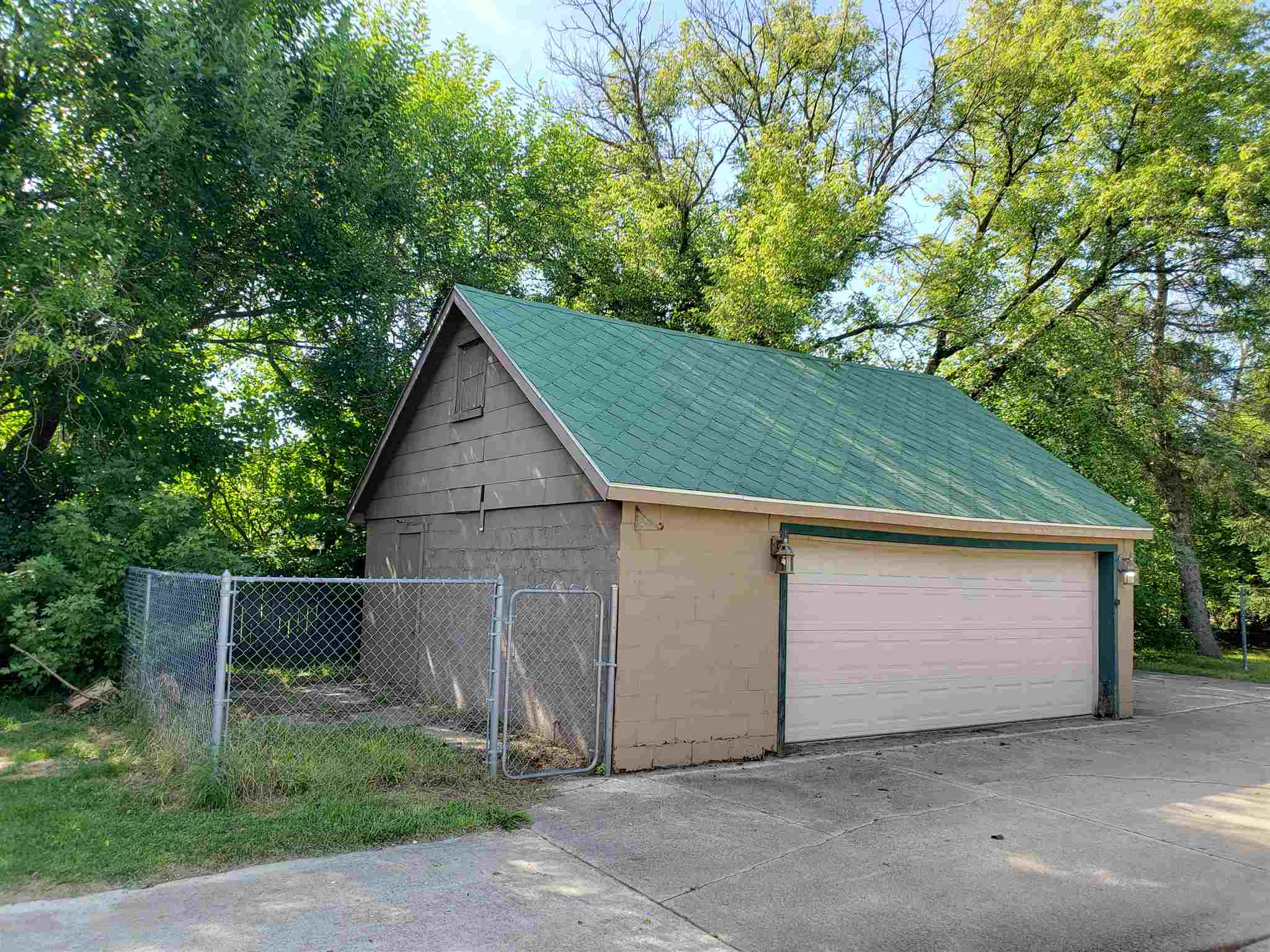 11796 Adams Road Granger, IN 46530 - Photo 32 of 36 Gallery Image 32