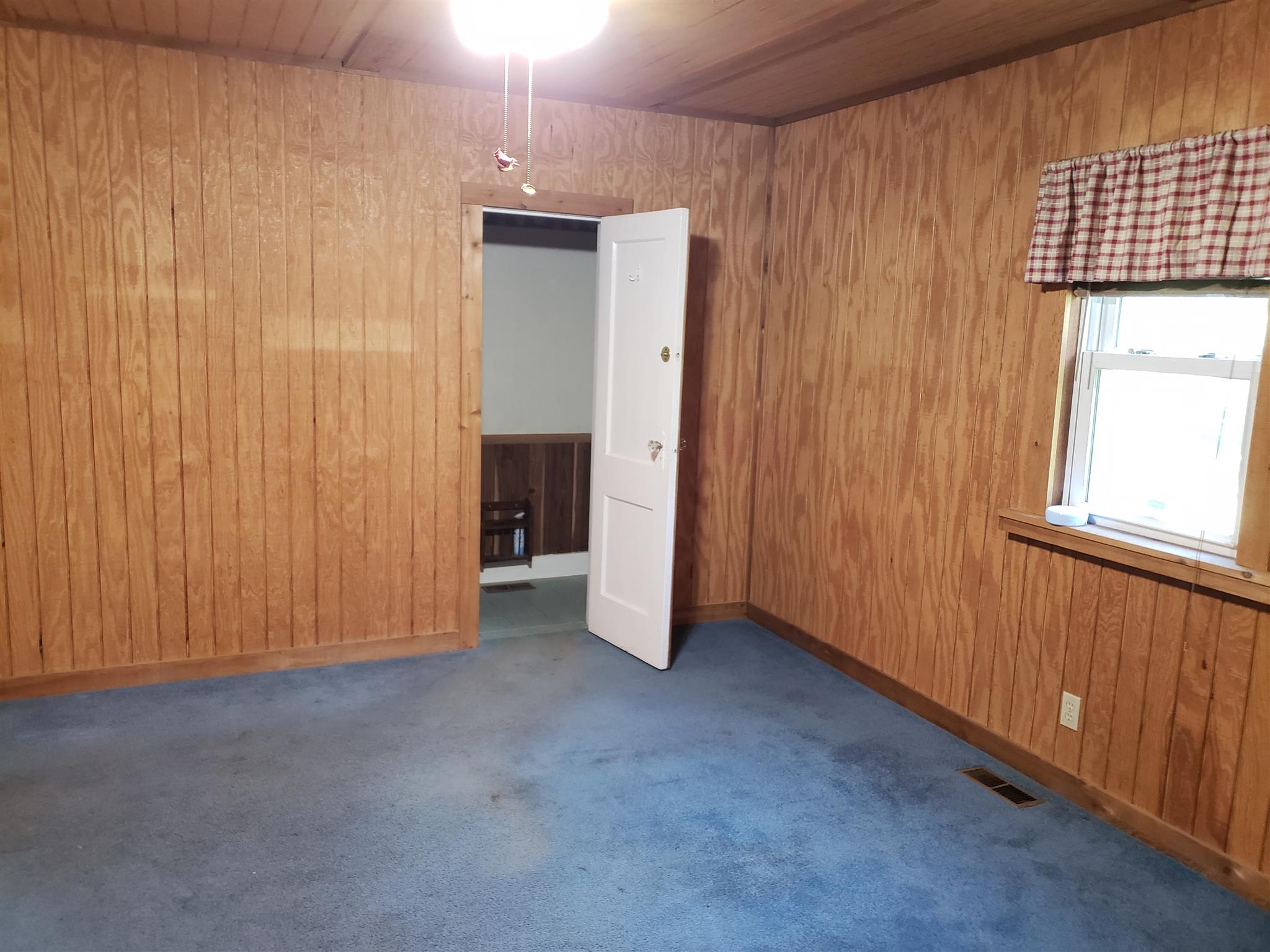 11796 Adams Road Granger, IN 46530 - Photo 6 of 36 Gallery Image 6