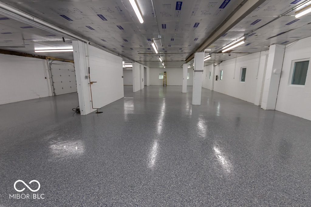 925 Virginia Street Shelbyville, IN 46176 - Photo 14 of 44