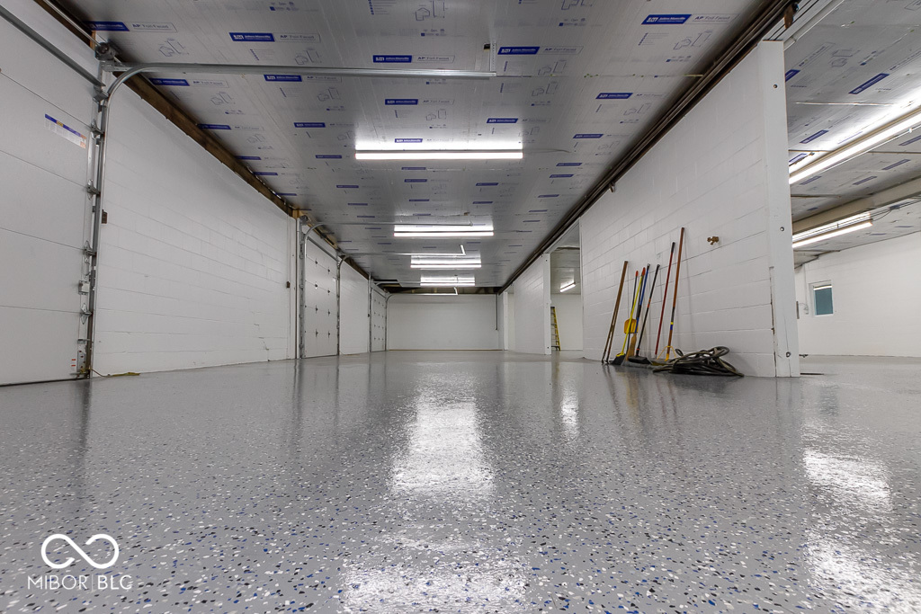 925 Virginia Street Shelbyville, IN 46176 - Photo 15 of 44