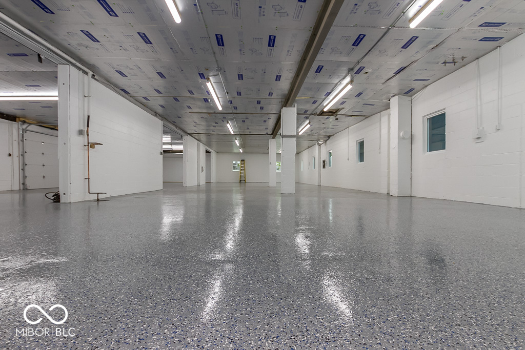 925 Virginia Street Shelbyville, IN 46176 - Photo 16 of 44