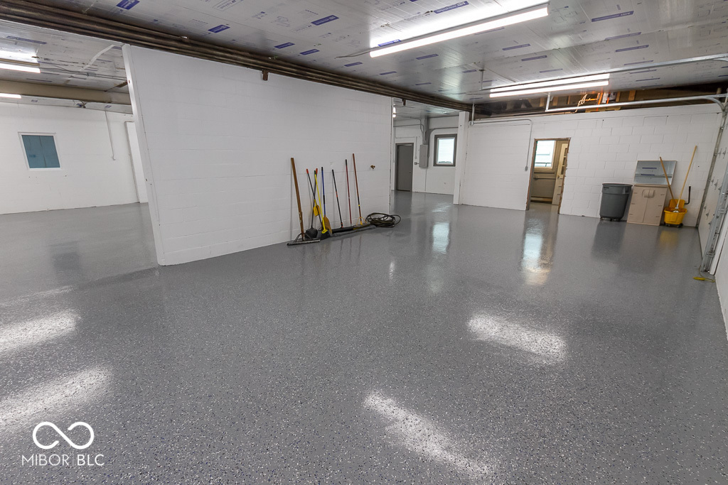 925 Virginia Street Shelbyville, IN 46176 - Photo 17 of 44