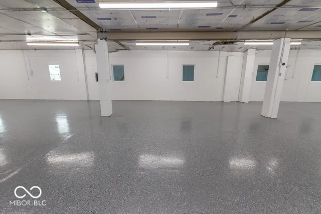 $3,000 | 925 Virginia Street, Shelbyville, IN 46176