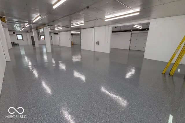 $3,000 | 925 Virginia Street, Shelbyville, IN 46176