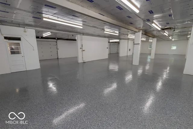 $3,000 | 925 Virginia Street, Shelbyville, IN 46176