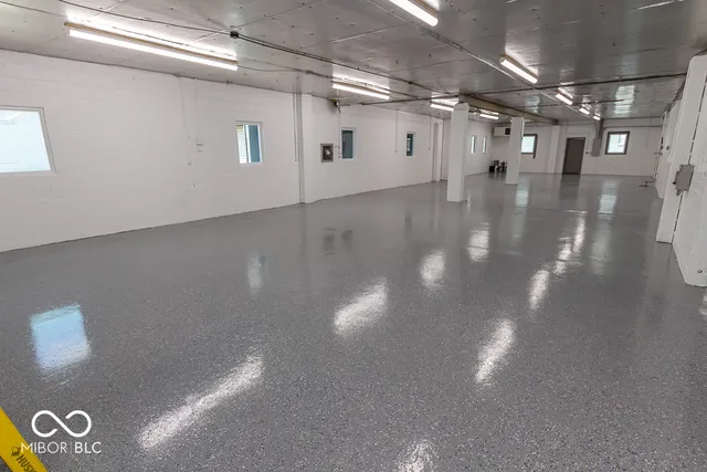 $3,000 | 925 Virginia Street, Shelbyville, IN 46176