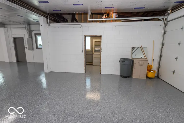 $3,000 | 925 Virginia Street, Shelbyville, IN 46176