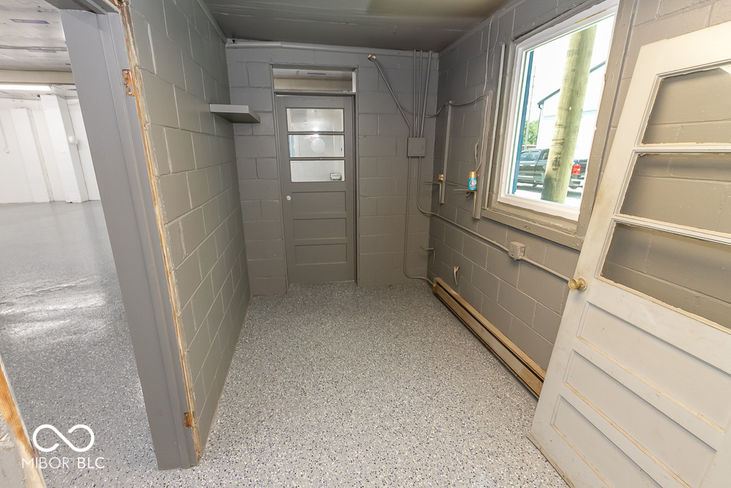 925 Virginia Street Shelbyville, IN 46176 - Photo 39 of 44