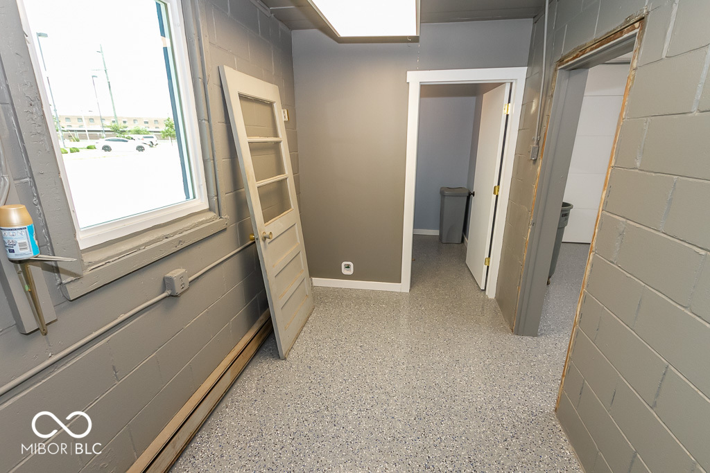 925 Virginia Street Shelbyville, IN 46176 - Photo 40 of 44