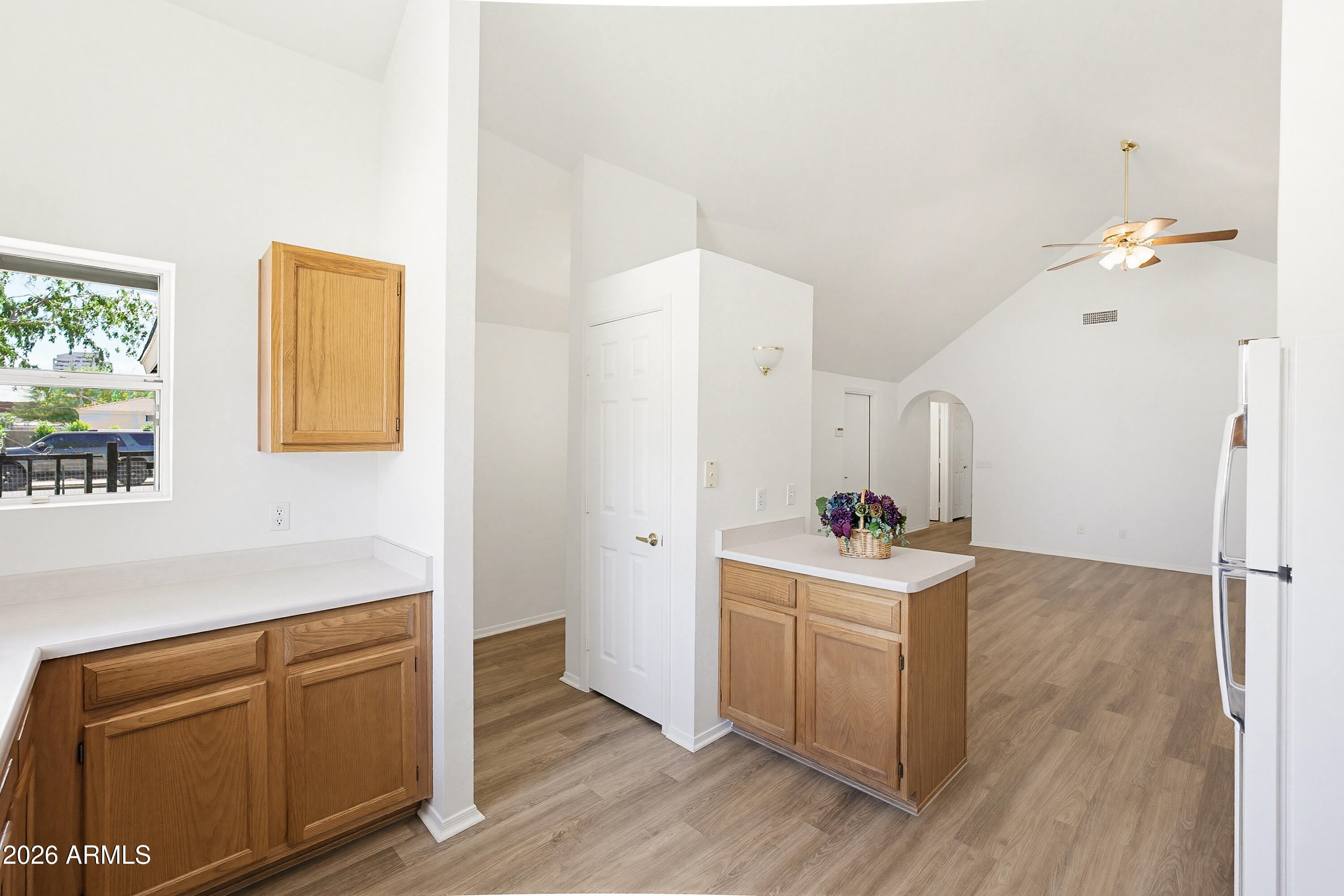 344 East Osborn Road Phoenix, AZ 85012 - Photo 11 of 37 344 E Osborn Rd-5