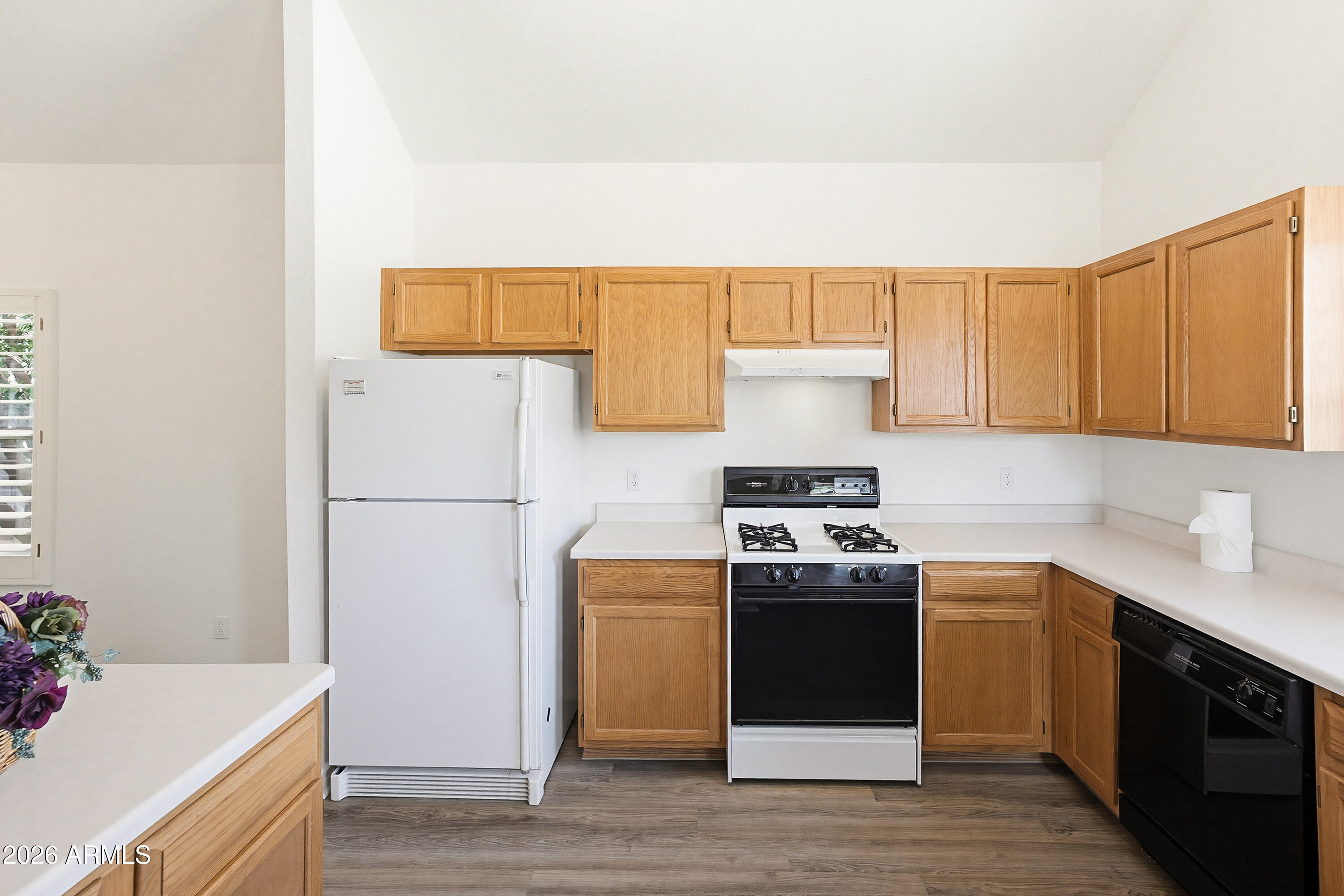 344 East Osborn Road Phoenix, AZ 85012 - Photo 13 of 37 344 E Osborn Rd-7