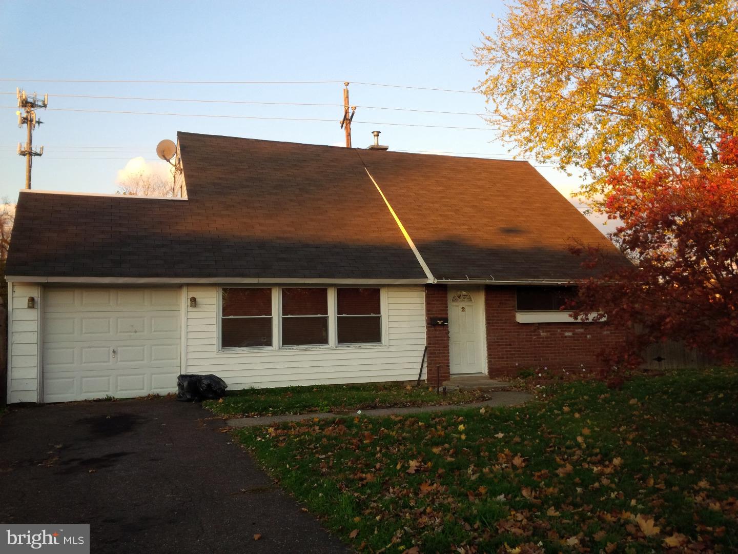 2 Quickset Road Levittown, PA 19057 - Photo 2 of 21 Front Yard