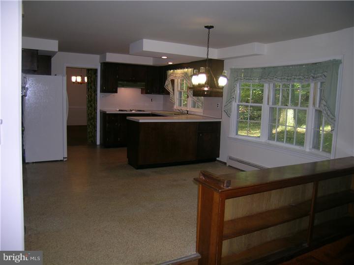 5393 Ridgeview Drive Doylestown, PA 18902 - Photo 7 of 25 Breakfast Room