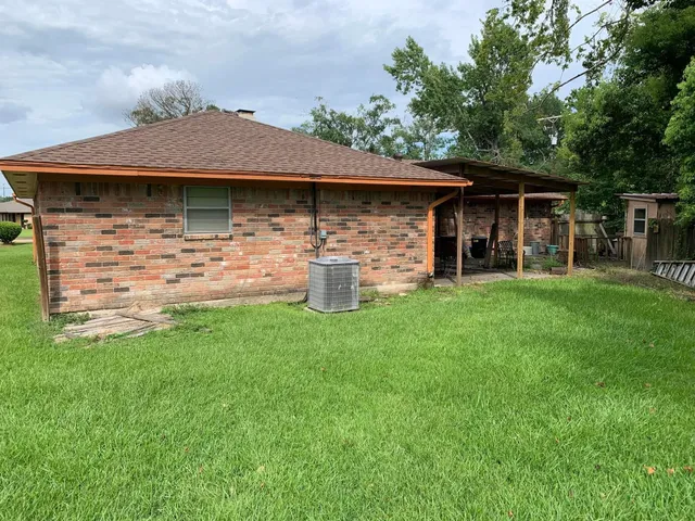 $2,300 | 2017 5th Street, Orange, TX 77630