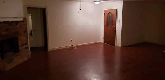 $2,300 | 2017 5th Street, Orange, TX 77630