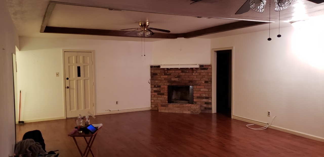 2017 5th Street Orange, TX 77630 - Photo 3 of 14