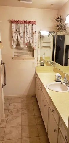 $2,300 | 2017 5th Street, Orange, TX 77630