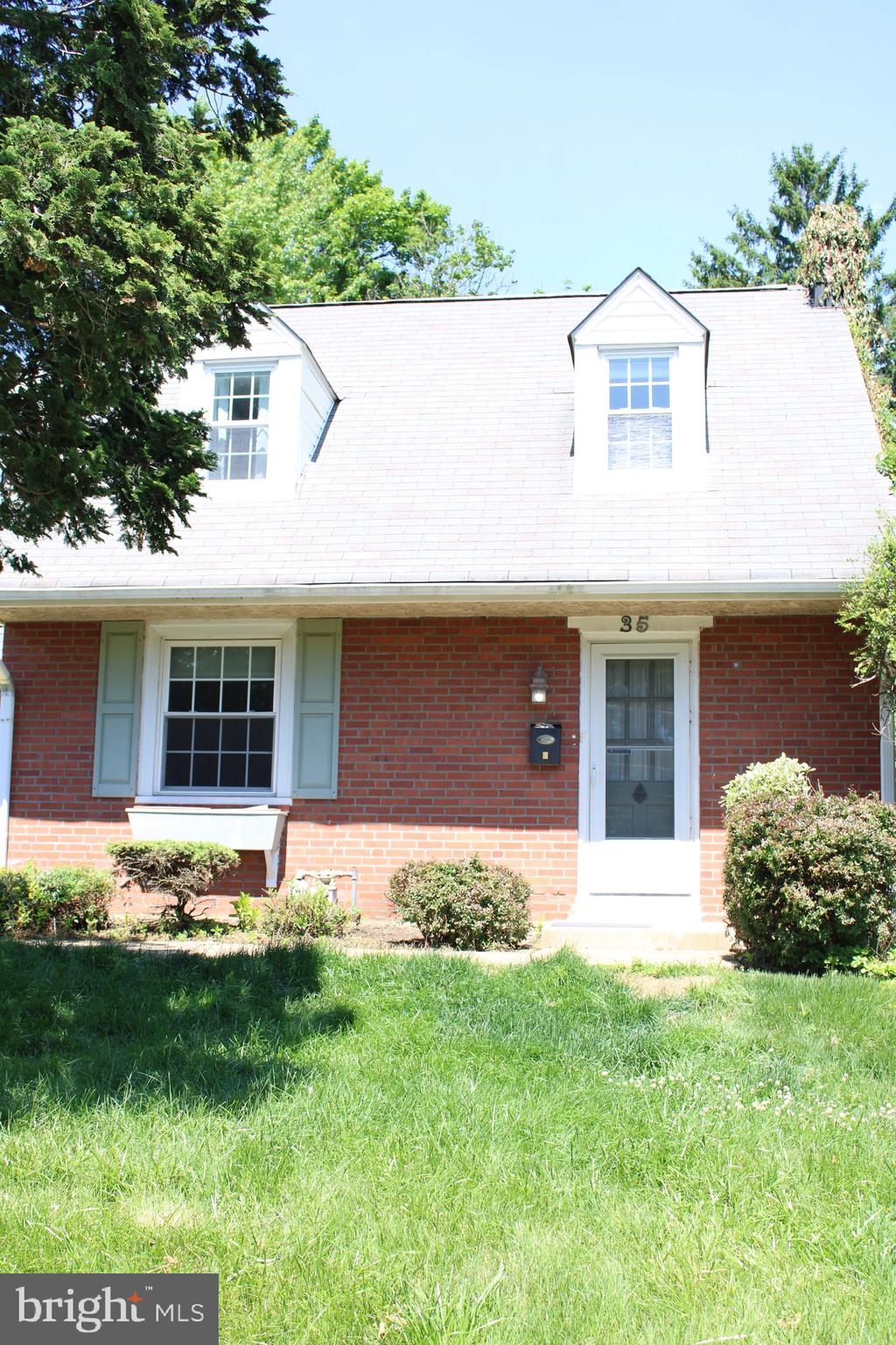 35 Moreland Road Paoli, PA 19301 - Photo 4 of 25