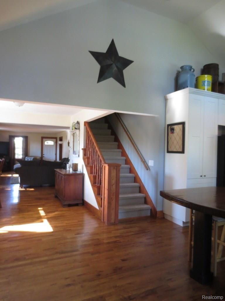 3892 Latson Road Howell, MI 48855 - Photo 10 of 34 036.JPG
