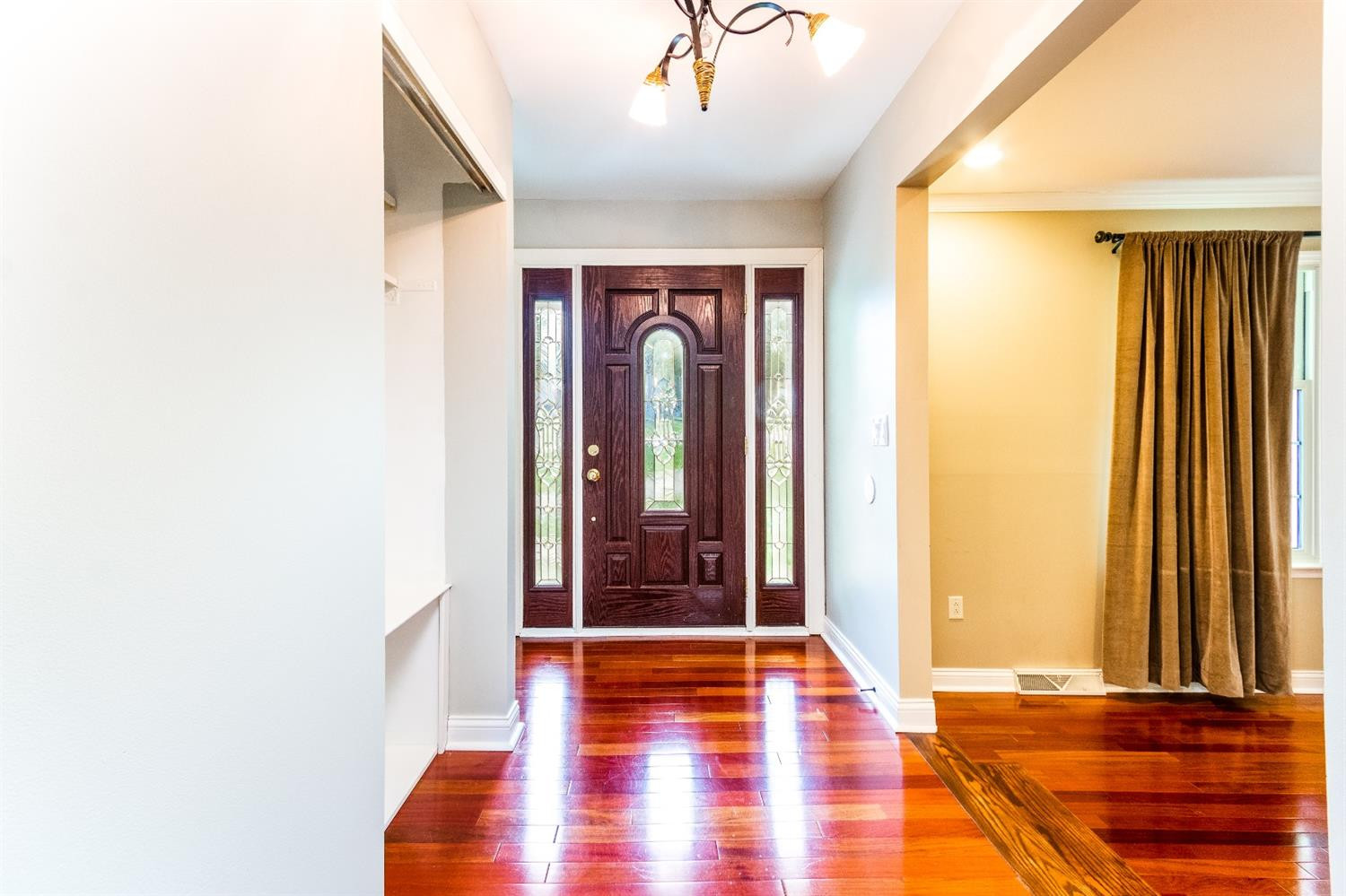 232 Westover Road Frankfort, KY 40601 - Photo 2 of 53 Photo 2